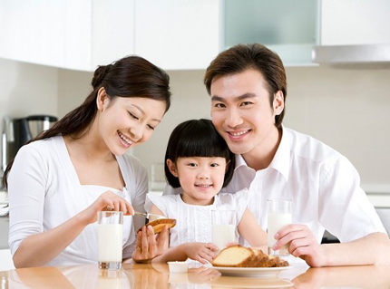 trẻ ăn sáng thế nào để học tốt?