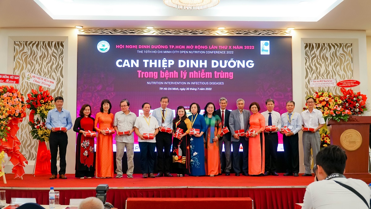 hoi nghi dinh duong X