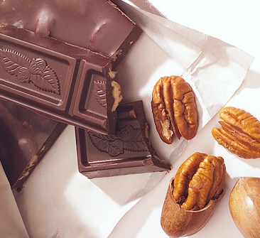 Chocolate và các loại hạt
