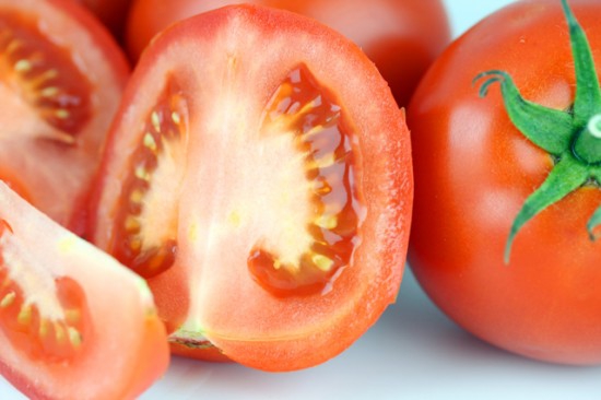 Những loại thực phẩm quen thuộc giúp phòng chữa đau khớp