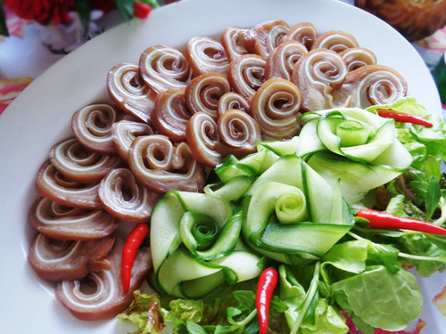 Làm tai heo hầm thơm nức mũi đãi cả nhà