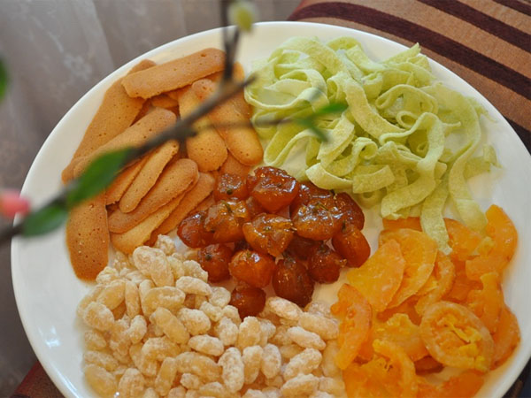 5 lưu ý dinh dưỡng cho mẹ bầu ngày Tết