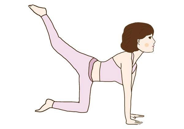 5 động tác yoga cực đơn giản giúp mông nở chân thon