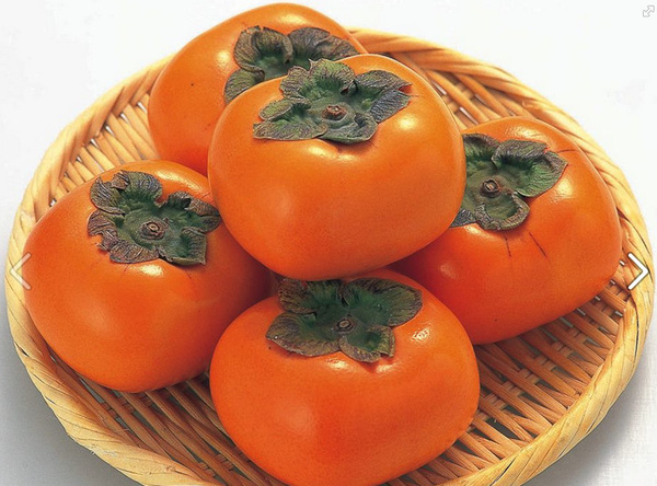 Những điều cấm kị khi ăn quả hồng